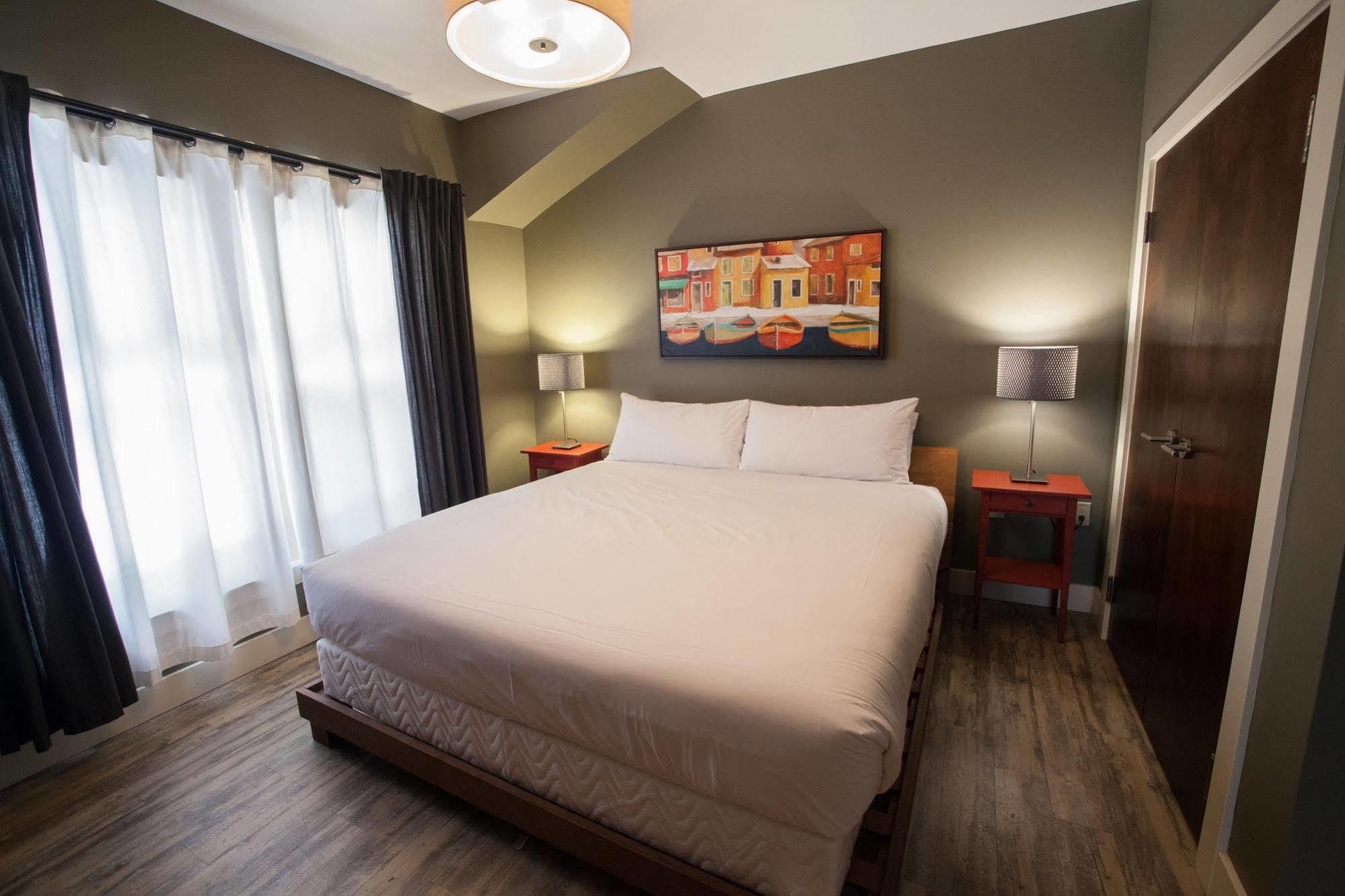 Fairholm Boutique Inns ชาร์ลอตต์ทาวน์ ภายนอก รูปภาพ